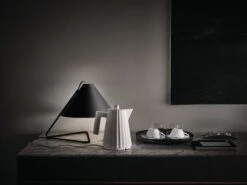 Alessi Plissé Electric Kettle 1 L, White -Kitchenware Shop 0008 MDL06 1 amb living A4 3500pxl