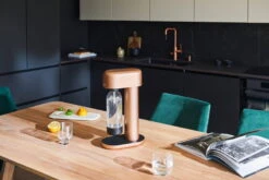 Mysoda Premium Water Bottle 1 L, Black 7 Mysoda Premium Water Bottle 1 L, Black -Kitchenware Shop 001 Mysoda Ruby hires