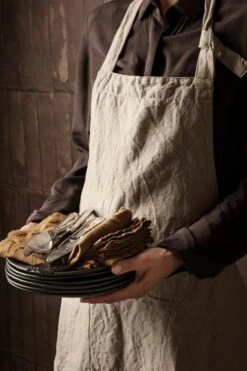 Ferm LIVING Hale Apron, Sand 9 Ferm LIVING Hale Apron, Sand -Kitchenware Shop 07 c 11896