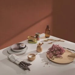 Kay Bojesen Menageri Pepper Mill, Oak -Kitchenware Shop 2018 11 16 KAJ BOJESEN 06 002 HOEJ CMYK