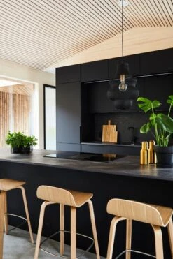 MENU Bottle Grinder, 2 Pcs, Brushed Brass - Walnut -Kitchenware Shop 38 Hetena Finlog 004