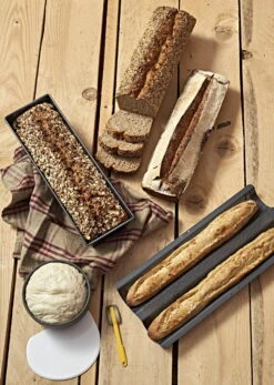 De Buyer Homemade Bread Box -Kitchenware Shop 4713 01 ambiance
