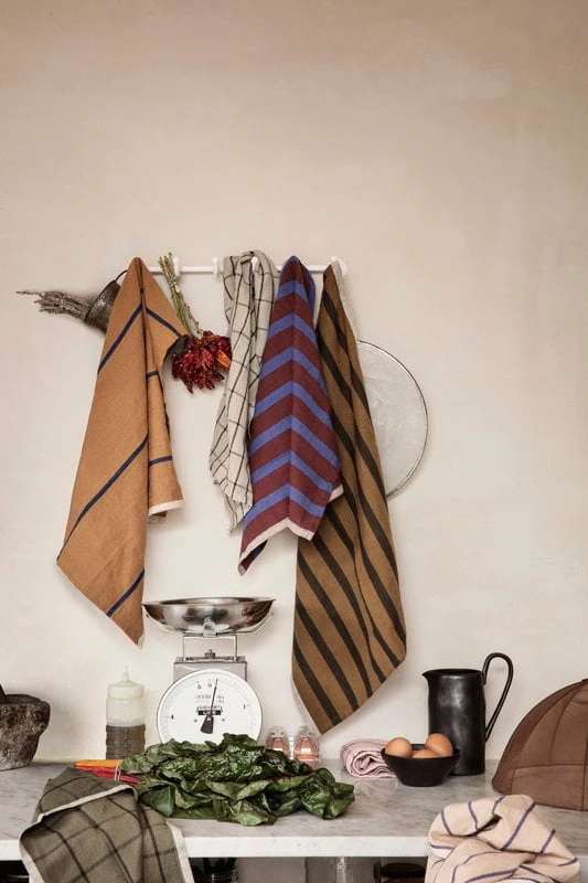 Ferm LIVING Hale Tea Towel, Brown - Navy Blue 4 Ferm LIVING Hale Tea Towel, Brown - Navy Blue - Image 2