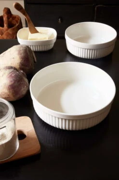 Arabia Uunikokki Oven Dish Round 1,5 L -Kitchenware Shop ARABIA Joulukalenteri Uunikokki