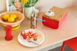 Alessi Sottsass Grinder, Medium, Red 12 Alessi Sottsass Grinder, Medium, Red -Kitchenware Shop FDS ruoka Alessi15