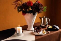 Georg Jensen Helix Teapot, 1 L -Kitchenware Shop Fds jouluruoka12 22 suvi kesalainen