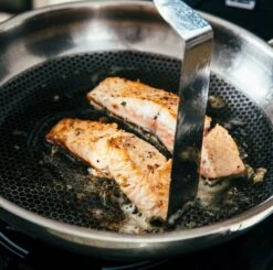 Heirol Steelsafe Pro Serving/frying Pan, 28 Cm -Kitchenware Shop HRL81929 2 EE