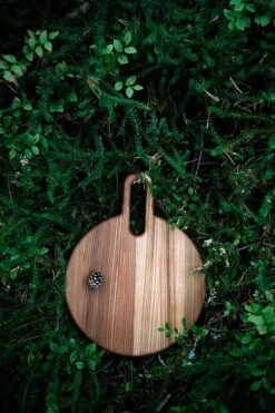 Hanna Saari Halikko Cutting Board, Round, Elm -Kitchenware Shop Halikko Jalava 24 B