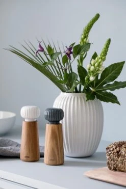 Kähler Hammershøi Grinder, 17,5 Cm, White -Kitchenware Shop Hammersh i3 1