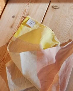 Lokal Helsinki Ilo Kitchen Towel, Niitty -Kitchenware Shop ILO teatowel autumn lokalhelsinki2021 2