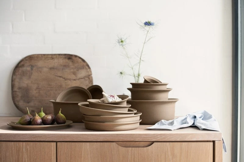 FDB Møbler V25 Ildpot Deep Dish, Round, Medium 5 FDB Møbler V25 Ildpot Deep Dish, Round, Medium - Image 3