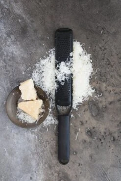 Microplane Black Sheep Series Zester Grater -Kitchenware Shop Microplane Black Sheep 43020 Zester Parmesan 08