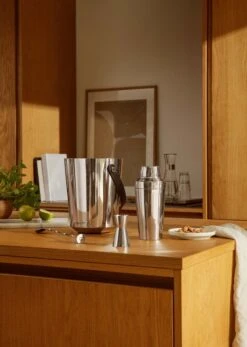 Rosendahl Grand Cru Shaker -Kitchenware Shop ROS 18730 18731 18732 18733 25343 25043 20709 01 3