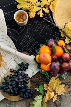 Saana Ja Olli Unien Talo Tea Towel/placemat, Beige -Kitchenware Shop Saana ja Olli Unien talo 10 2 Suvi Kes l inen hires 2