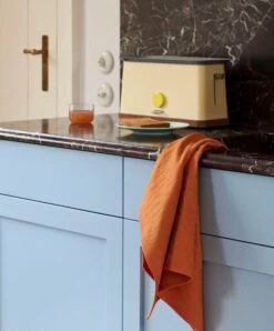 HAY Sowden Toaster, Yellow 13 HAY Sowden Toaster, Yellow -Kitchenware Shop Sowden Toaster EU yellow Tea Towel SB Set of 2 No 2 marker diamond