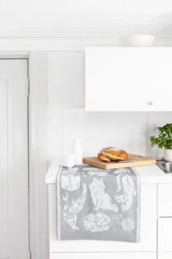 Lapuan Kankurit Kissanpäivät Hand Towel, White - Dark Grey -Kitchenware Shop lapuankankurit kissanpaivat towel white dark grey