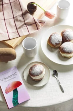 Ferm LIVING Hale Tea Towel, Rose - Rust -Kitchenware Shop laskiainen22 Ruoka7