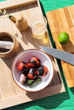 Normann Copenhagen Craft Mortar And Pestle, White -Kitchenware Shop taco Ruoka9